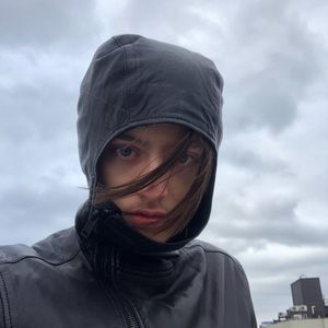 Meet your Posher, Tommy